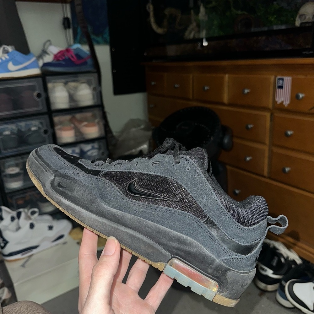 Nike Sb- Ishod Wair Black Gum (Wairs) (Size US11.5M) VNDS